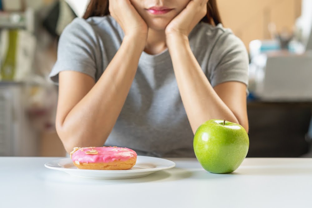 အစားလျှော့တာ နဲ့ အဝလွန်တာ ဘယ်ဟာ ပိုအန္တရာယ်များသလဲ