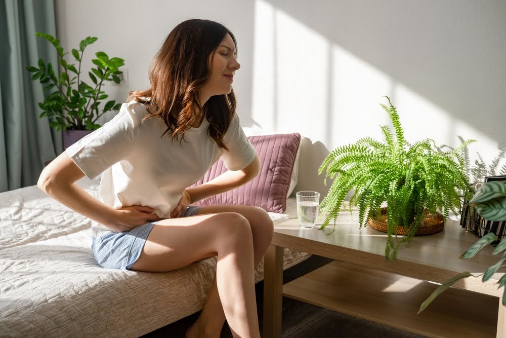 ရာသီအကြိုလက္ခဏာလိုမျိုး ရင်သားတွေနာတယ် ဗိုက်တွေအောင့်တယ် ဒါပေမယ့် ရာသီမလာဘူး ဘာကြောင့်လဲ!