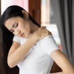 ရာသီလာချိန်မှာ အဆစ်တွေနာကျင်ကိုက်ခဲတာ ပုံမှန်ပဲလား! ဘာကြောင့် ဖြစ်ရတာလဲ... စိုးရိမ်ဖို့ လိုမလားဆိုတာကို အတူတူ လေ့လာလိုက်ရအောင်နော်။