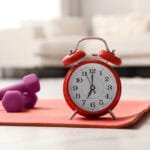 အသက်ရှည် ကျန်းမာစေဖို့ မနက်ခင်းတိုင်း လုပ်ဆောင်သင့်တဲ့ အလေ့အထလေးများ