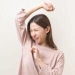 ချိုင်းချွေးနံ့နံတာကို သက်သာစေဖို့ ဘာလုပ်ရမလဲ!