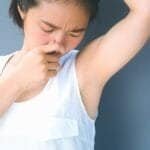 နွေပူပူမှာ ကိုယ်နံ့ဆိုး ကင်းစေဖို့ ဒါလေးတွေ စားပေးပါ